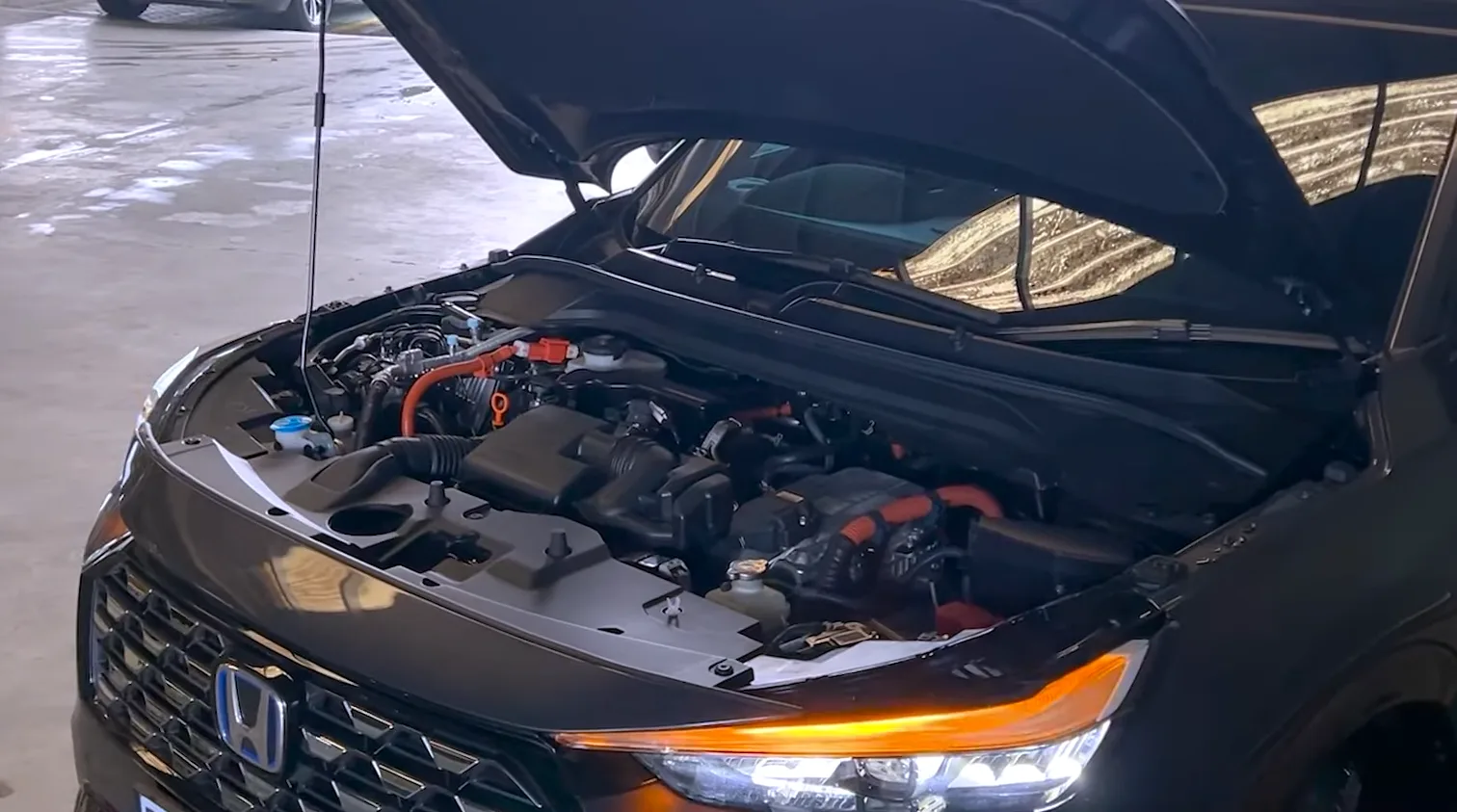 Rahasia Honda HR-V Hybrid Makin Irit: Mengenal Teknologi e:HEV yang Bisa Tembus 25 Km/Liter!